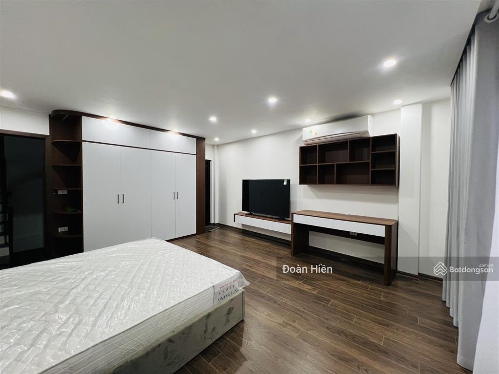 Nhà đội cấn, xây mới từ móng, 4ngủ thông sàn, thang máy êm, ở ngay/cho thuê, mặt ngõ thông, 53m2*7t