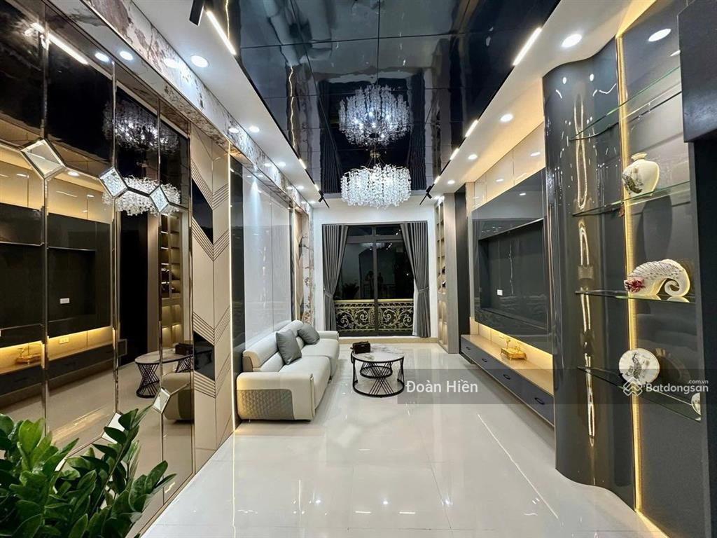 Nhà mới thành công, qh đã ổn định, mặt ngõ 3 gác nông 10m thẳng tắp ra phố, 2 thoáng nở hậu 36m2
