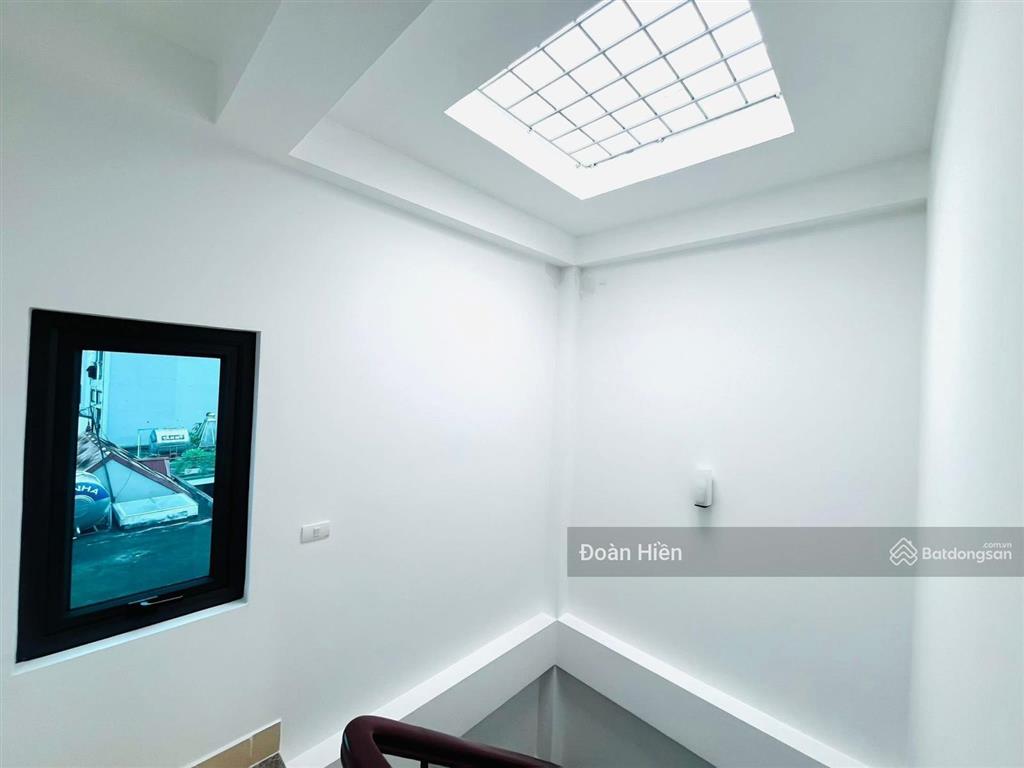 Chạm đáy! lô góc phan kế bính, nhà mới ở ngay, ngõ to ôtô đỗ cổng, gần phố, tặng full nt, 45m2*5t
