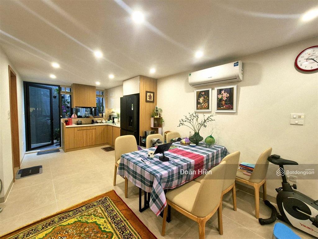 Chỉ 7,5 tỷ sở hữu nhà phố ngọc hà 39m2*5t, ngõ thông kinh doanh 50m oto tránh, hồ điều hòa, tặng nt
