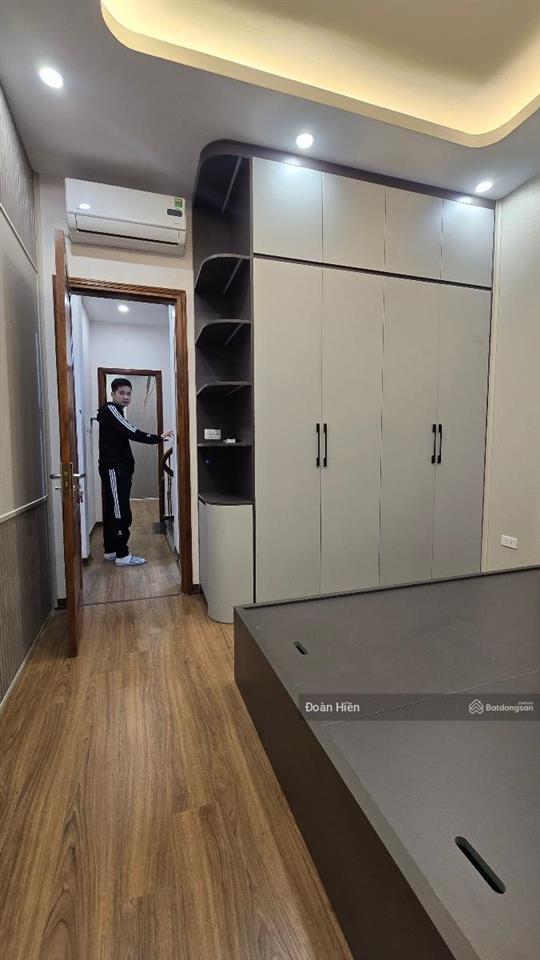 Tin chuẩn! nhà mới đội cấn ngay sát hồ đầm tròn, 10m ra phố ô tô tránh, dtsd 40m2, thương lượng sâu