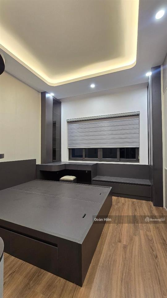 Tin chuẩn! nhà mới đội cấn ngay sát hồ đầm tròn, 10m ra phố ô tô tránh, dtsd 40m2, thương lượng sâu