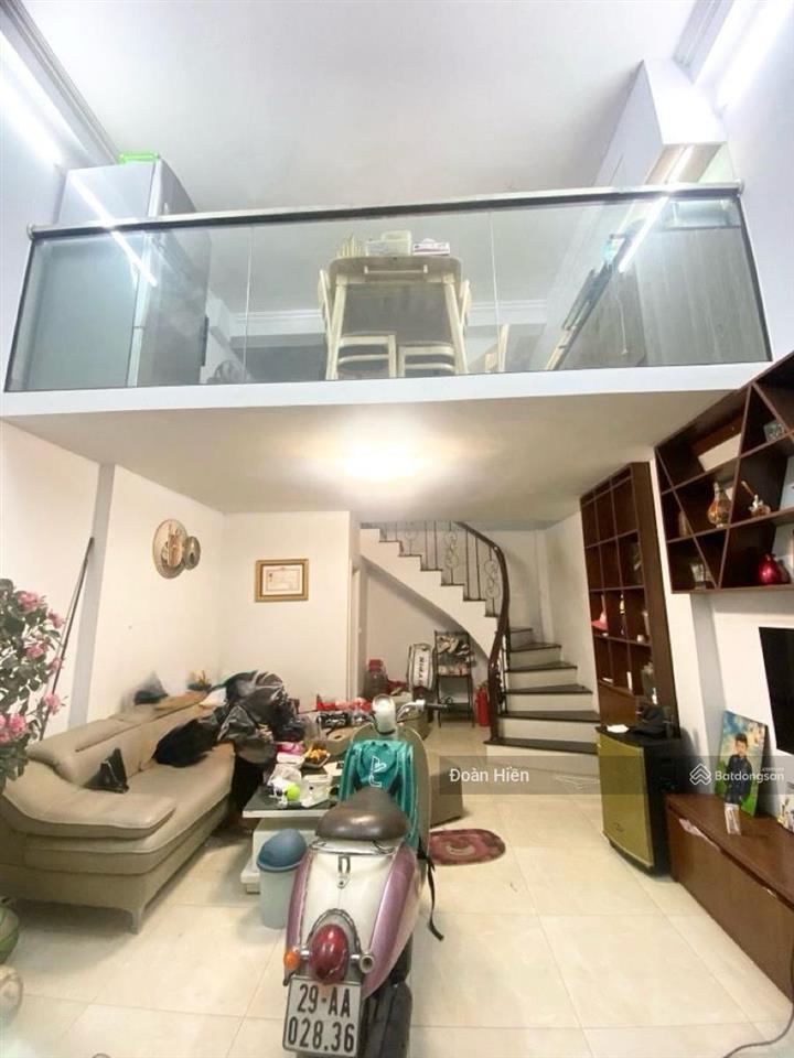 Bé hạt tiêu! p. ngọc hà, mặt ngõ thông kinh doanh, ô tô đỗ ngay cổng, tặng nt, sổ cc, dtsd 33m2*6t