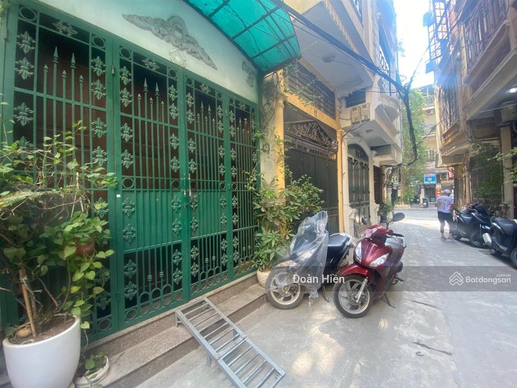 Hiếm phố cổ! cửa bắc, mặt ngõ nông to, 1 nhà thẳng tắp ra phố, xe tải đỗ cửa, ở+kd nhiều loại hình
