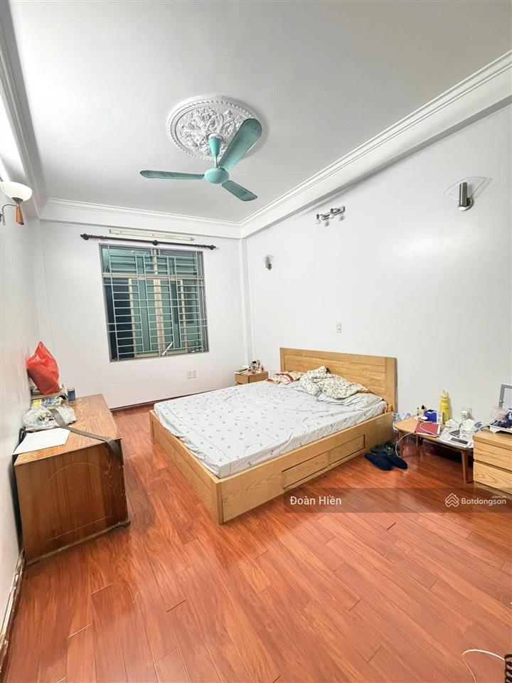 Tích sản nội đô! vạn bảo, mặt ngõ thông, ô tô đỗ cổng, kinh doanh, kcbt thang máy, không qh 39m2*5t