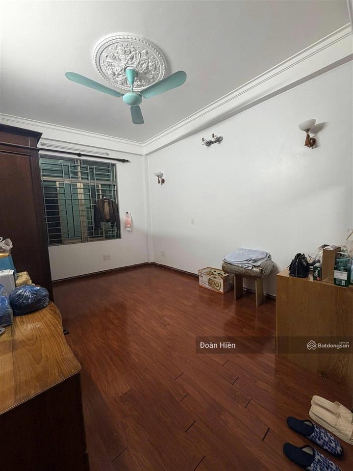 Tích sản nội đô! vạn bảo, mặt ngõ thông, ô tô đỗ cổng, kinh doanh, kcbt thang máy, không qh 39m2*5t