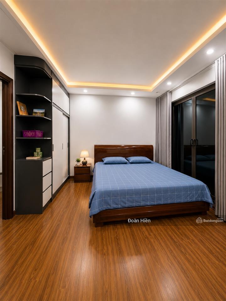 Đội cấn, mặt ngõ thẳng tắp, 3 bước ra phố, 35m2*5t chỉ 7.1 tỷ, 2 thoáng, sổ đỏ cc, ko qh