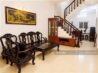 Gấp! dương quảng hàm, ô tô vào nhà, ngõ thông, dân xây, ở/cho thuê, dt ~20tr/th, sổ vuông a4, 47m2