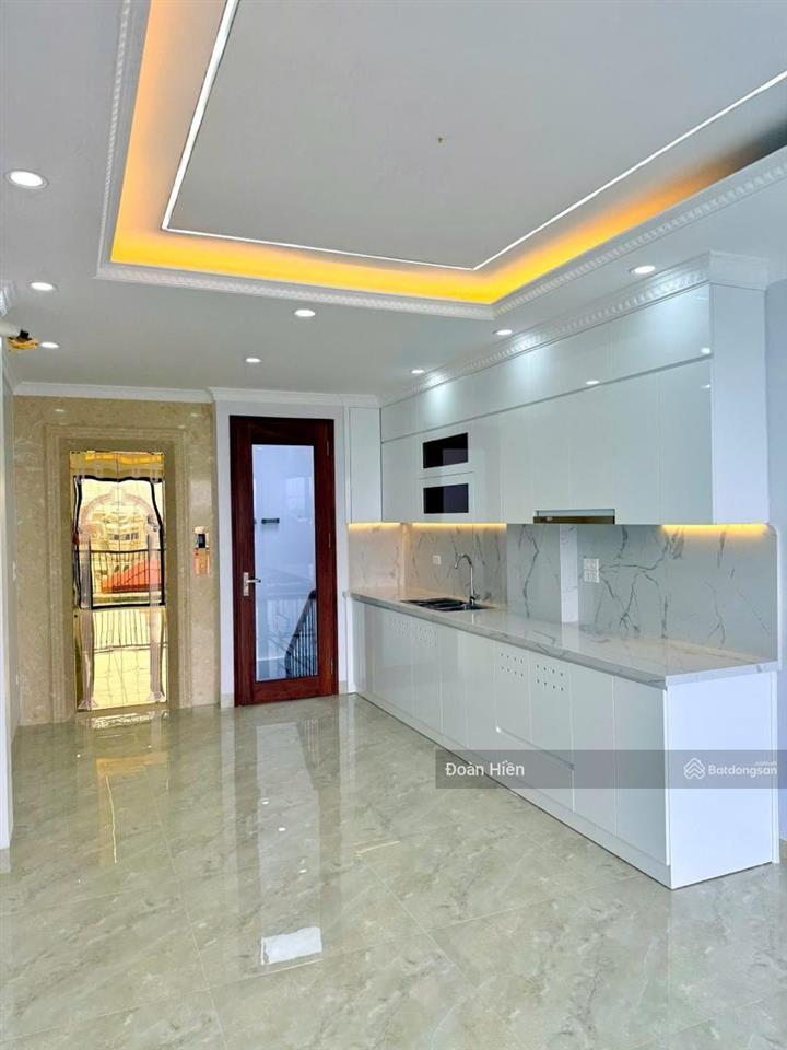 Bán nhà ngọc hà 50m², 7 tầng thang máy, ngõ thông, sát phố, sổ đỏ, gần sun prado hoàng hoa thám