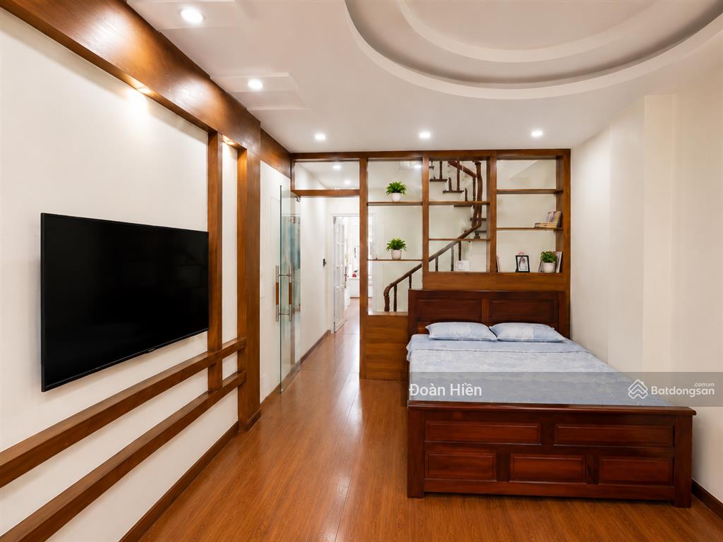 Giảm mạnh! dương quảng hàm, mặt ngõ thông kd, 7 chỗ vào nhà, dân xây, thang máy, sổ a4, 36,5m2*5t