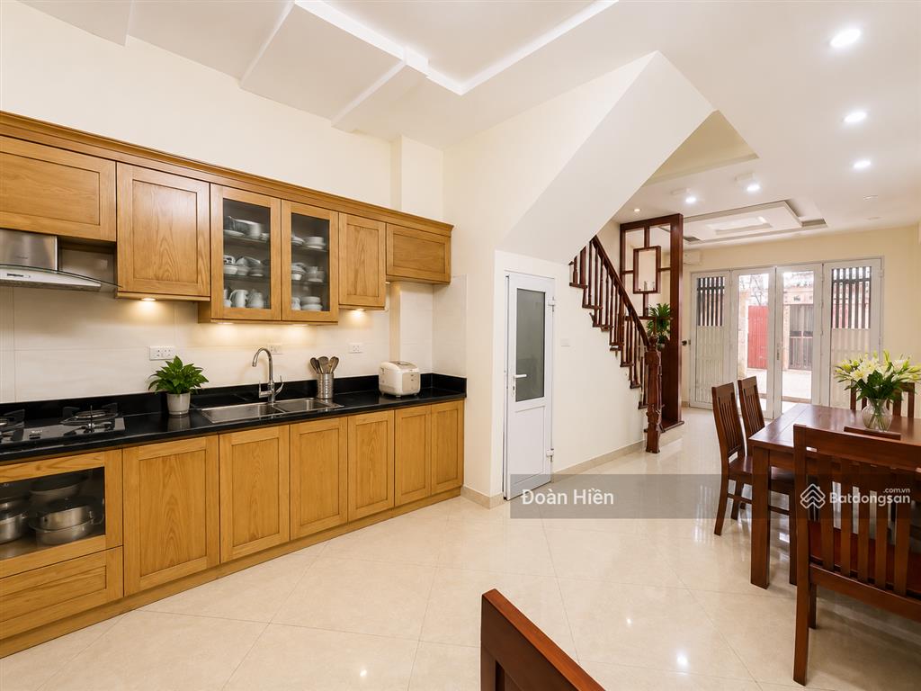 Giảm mạnh! dương quảng hàm, mặt ngõ thông kd, 7 chỗ vào nhà, dân xây, thang máy, sổ a4, 36,5m2*5t