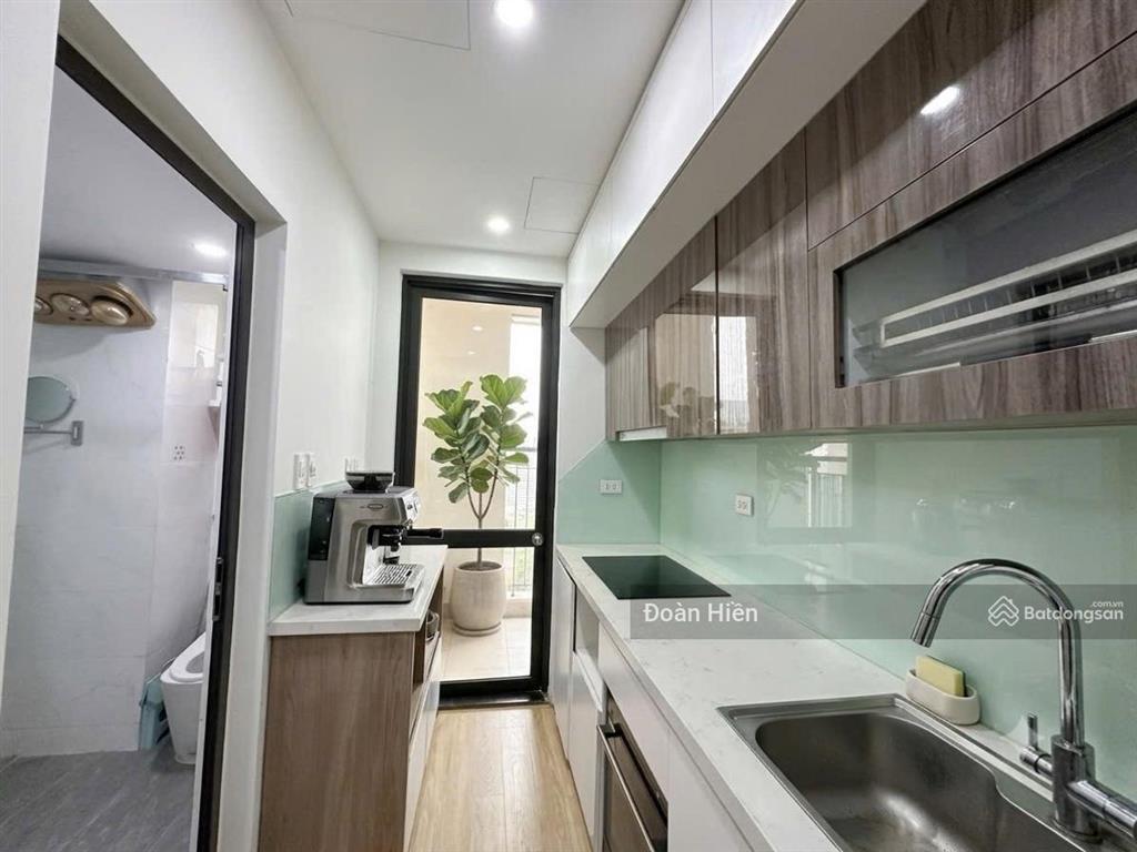 Căn 2ngủ tầng trung handiresco cổ nhuế, gần học viện tài chính, đh mỏ địa chất, sổ đỏ lâu dài, 59m2