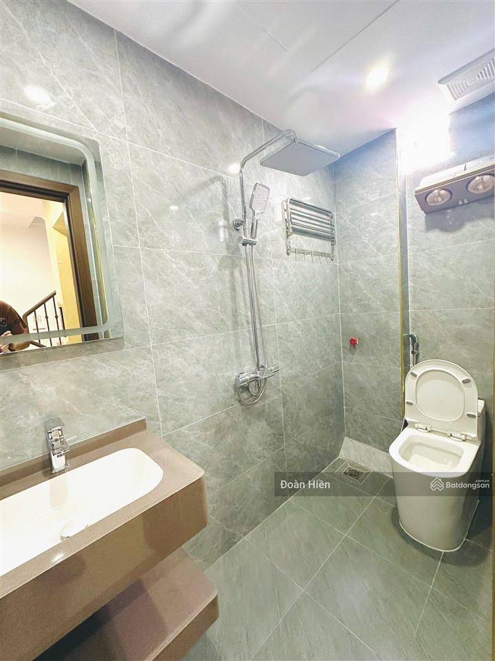 Khu pl nguyễn khang, mặt ngõ, gara, ô tô vào nhà, ngõ thông, ban công, thang máy, tặng nt, 46m2*6t
