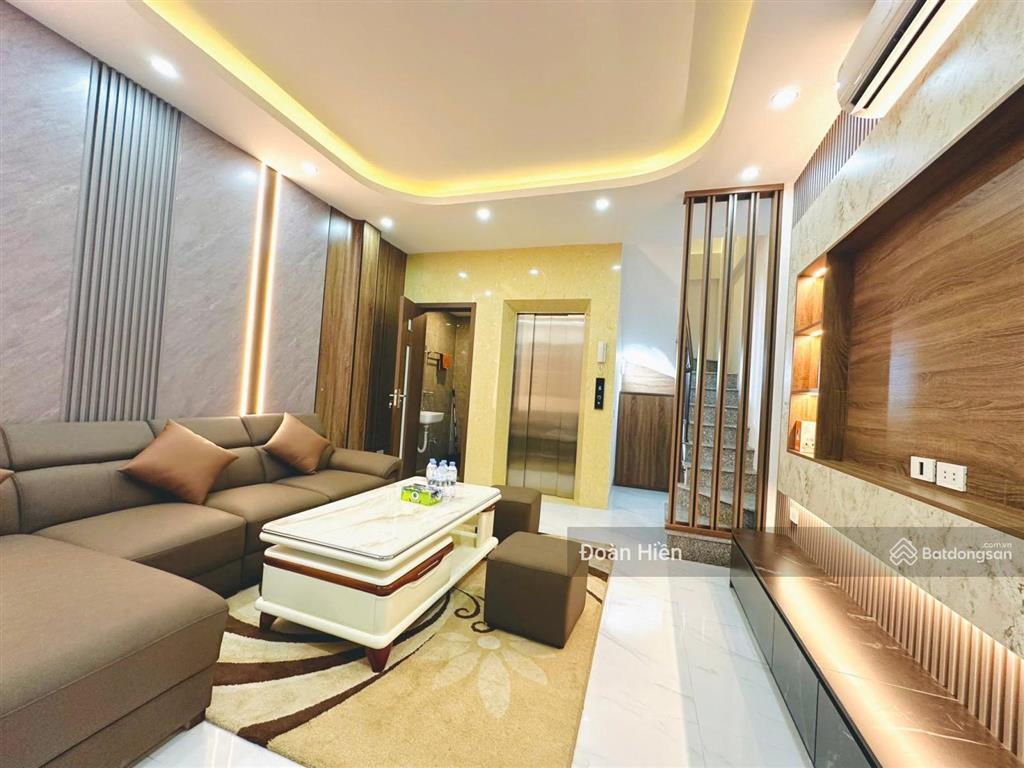 Khu pl nguyễn khang, mặt ngõ, gara, ô tô vào nhà, ngõ thông, ban công, thang máy, tặng nt, 46m2*6t