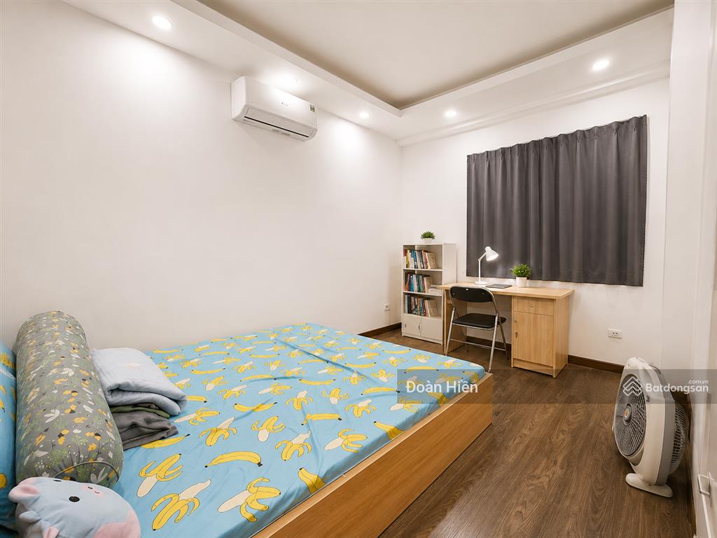 Căn góc 136 hồ tùng mậu, tiện ích goldmark city tầng 18, 65m2, 2pn2vs ban công đông bắc, sổ lâu dài