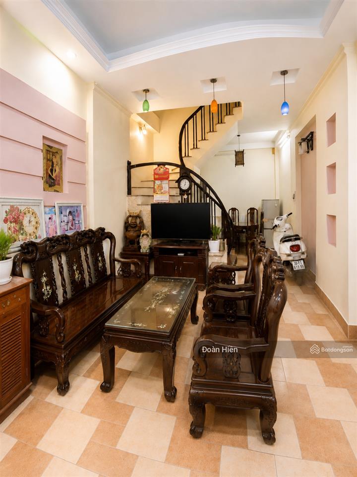 Lq 8 tỷ, nguyễn khánh toàn, 42m2*5t, ngõ 3m nông thông sáng, 20m ra phố, phù hợp gia đình 3 thế hệ