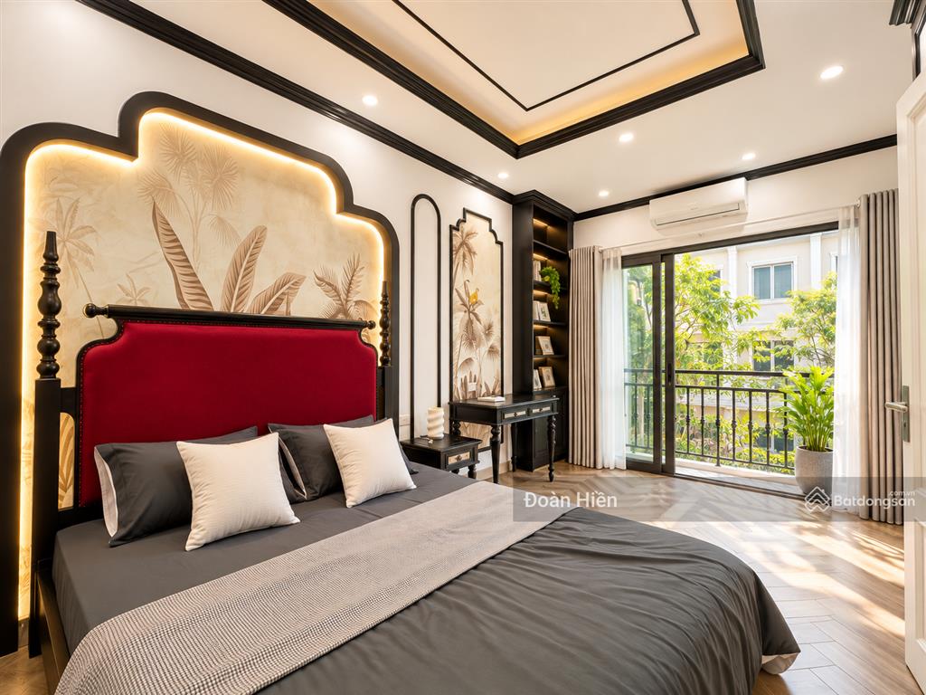 Nhà đẹp p. trúc bạch, mặt ngõ nông sáng, 20m ra phố cổ, thiết kế tối ưu từng cm, 32m2*5t, sổ nở hậu