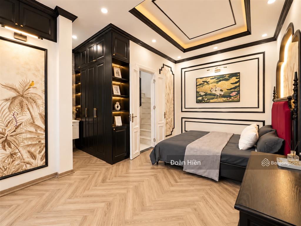 Nhà đẹp p. trúc bạch, mặt ngõ nông sáng, 20m ra phố cổ, thiết kế tối ưu từng cm, 32m2*5t, sổ nở hậu