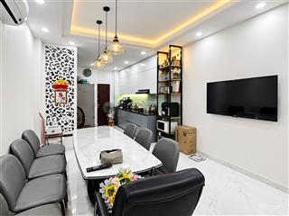 Văn cao, diện tích sử dụng 130m2, 3 ngủ đủ công năng gia đình nhỏ, gần hồ tây, metro s01 quần ngựa