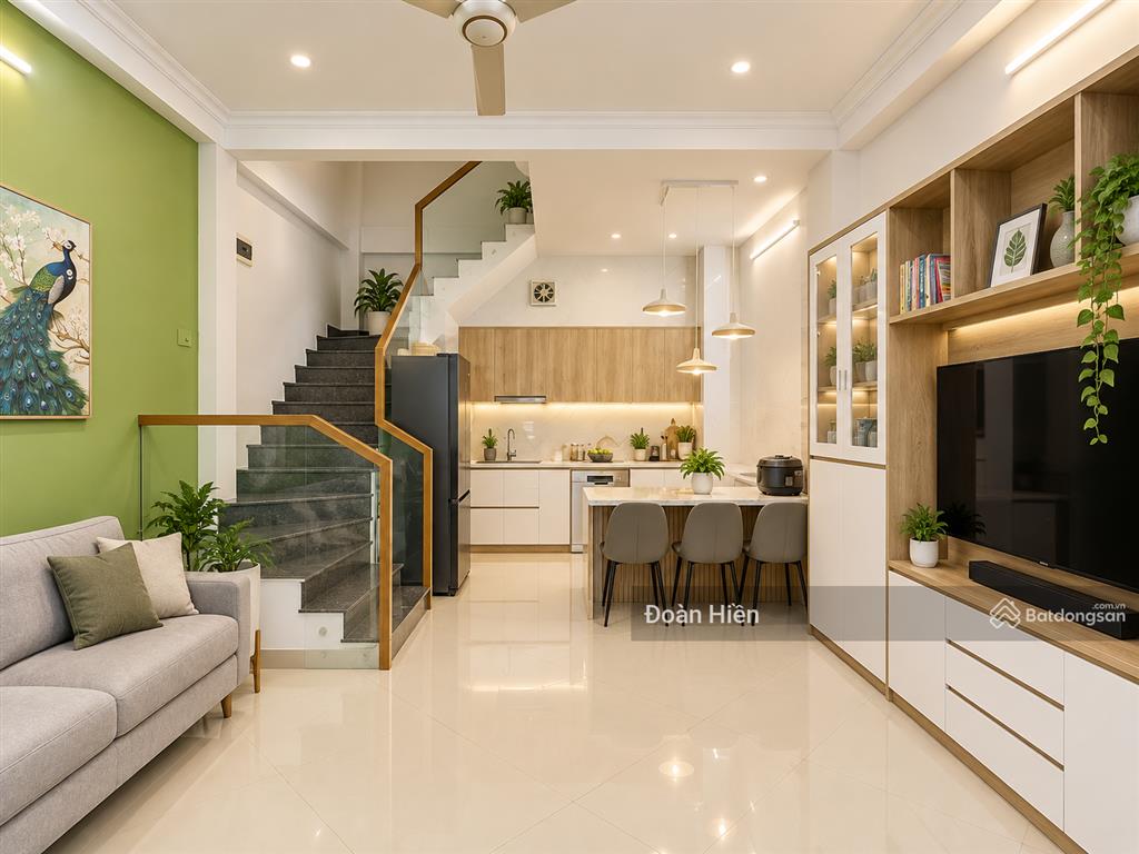 Chủ nhiều nhà bán bớt, giá đầu tư! lô góc xuân thủy, hồ tùng mậu, phạm văn đồng, gần đh thương mại