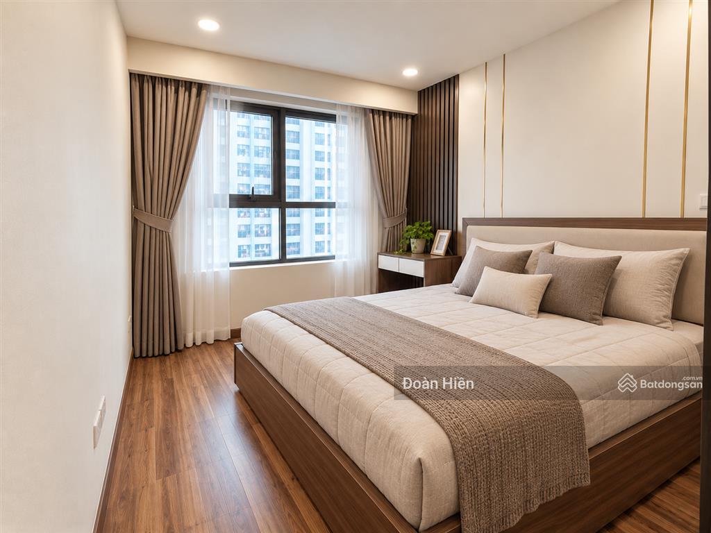 Giá kịch sàn! 4.8 tỷ  căn hộ thái hà bca  70m2, 2n2vs, ban công đông nam, view thoáng, sổ lâu dài