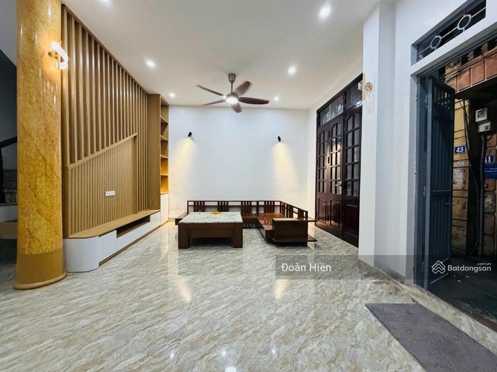 Giá ôm đáy! bán nhà cầu giấy, chỉ 7,8 tỷ, kcbt 45m2*6t* 2 phòng ở cho thuê dt 40tr/th, sổ đẹp ko qh