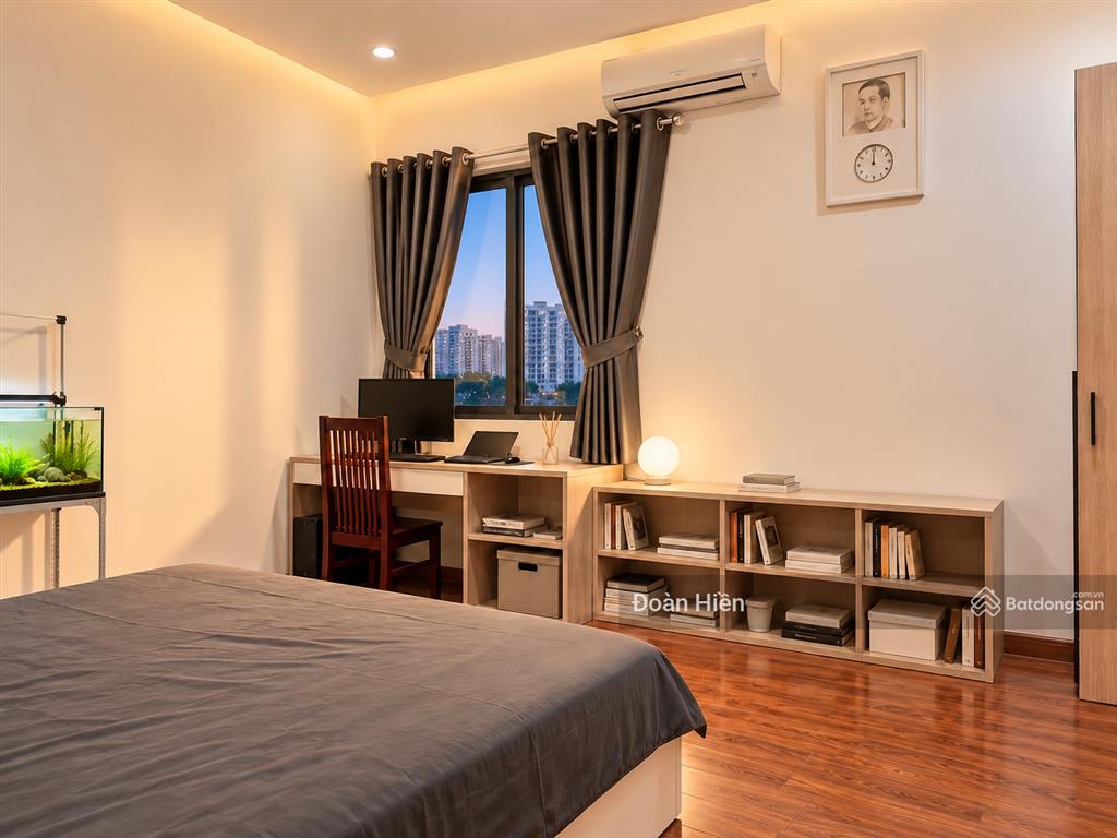 Chính chủ đời đầu cần bán gấp chung cư ngoại giao đoàn, 95m2, 2n2vs 2 logia, tầng trung, chỉ 7,9 tỷ