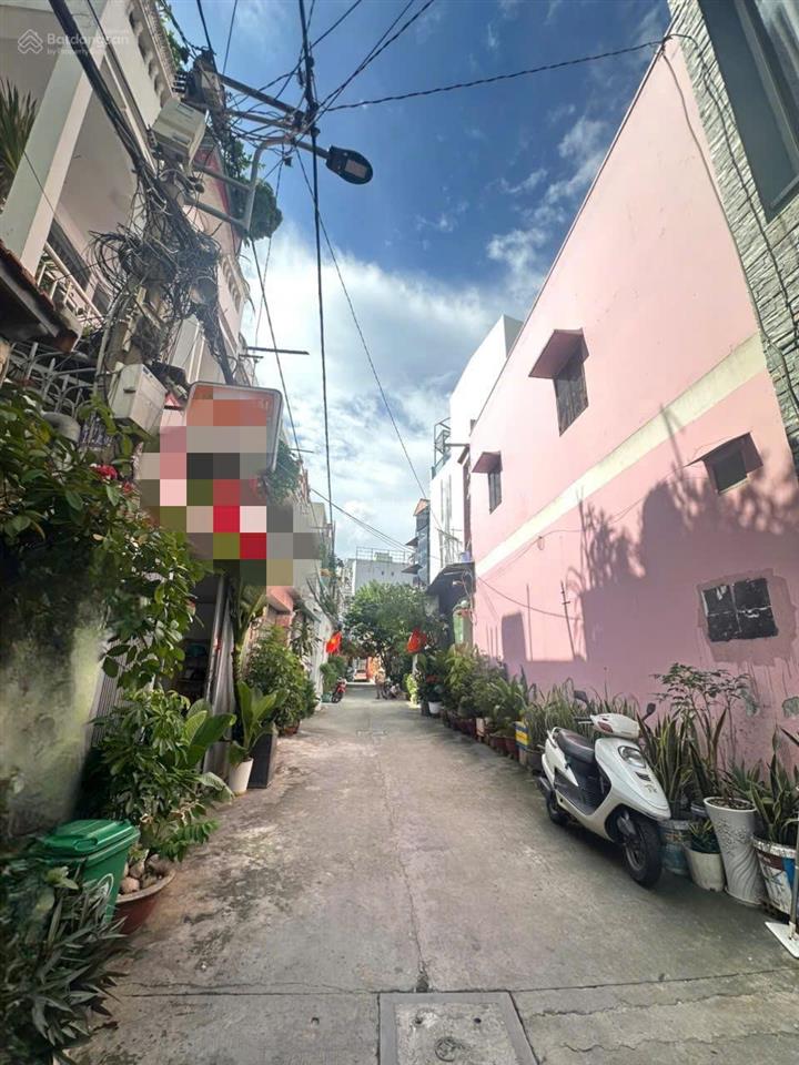 Ngay sát vincom, nhà hẻm xe hơi nguyễn xí, 91.2m2, 3 phòng ngủ, nhà mới, giá 7.8 tỷ tl