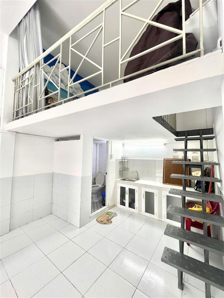 Bán nhà sát hxh phan văn trị p.12 bình thạnh 3.1x6m trệt lửng sổ hoàn công giá 3.3 tỷ tl