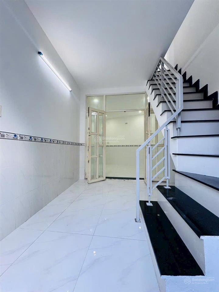 Nhà đẹp sát hẻm xe hơi nguyễn trung trực thông hoàng hoa thám 50m2, 4pn, giá chỉ 5,5 tỷ