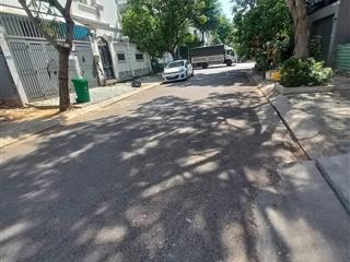 Bán nhà sát trường đh văn lang  đặng thùy trâm, dt 4x15m, 2 lầu, 5pn, 10 tỷ tl