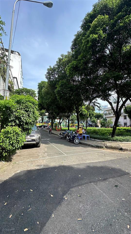 Nhà  trệt 4 lầu  cư xá nguyên hồng  đường 14m, cạnh công viên cây xanh [13.7 tỷ bớt lộc]