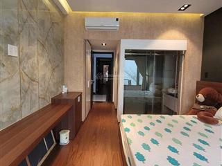 Bán nhà sát vincom nguyễn xí  4m x 15m  trệt 3 lầu  xe hơi vào quay đầu thoải mái