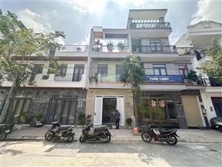 Nhà shr 3 tầng sân thượng rộng, đường 12m vỉa hè an ninh xanh mát, trong khu vip osaka tx52 q12