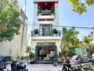 Cực hiếm tại osaka tx52, nhà đẹp 3 tầng 4pn  ban công sáng thoáng, đường 12m vỉa hè cây xanh mát