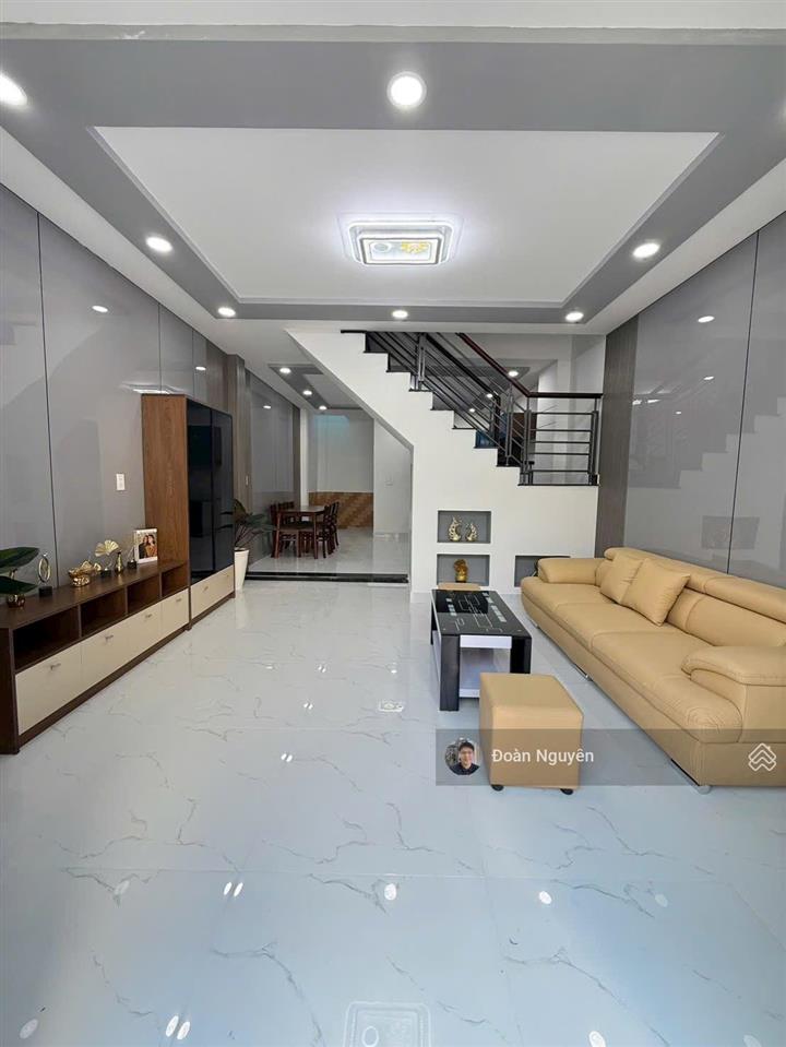 Cực rẻ! apđ3 chưa qua ql1, nhà 2 tầng full nội thất đường oto thuận tiện, sổ riêng tiện qua gò vấp