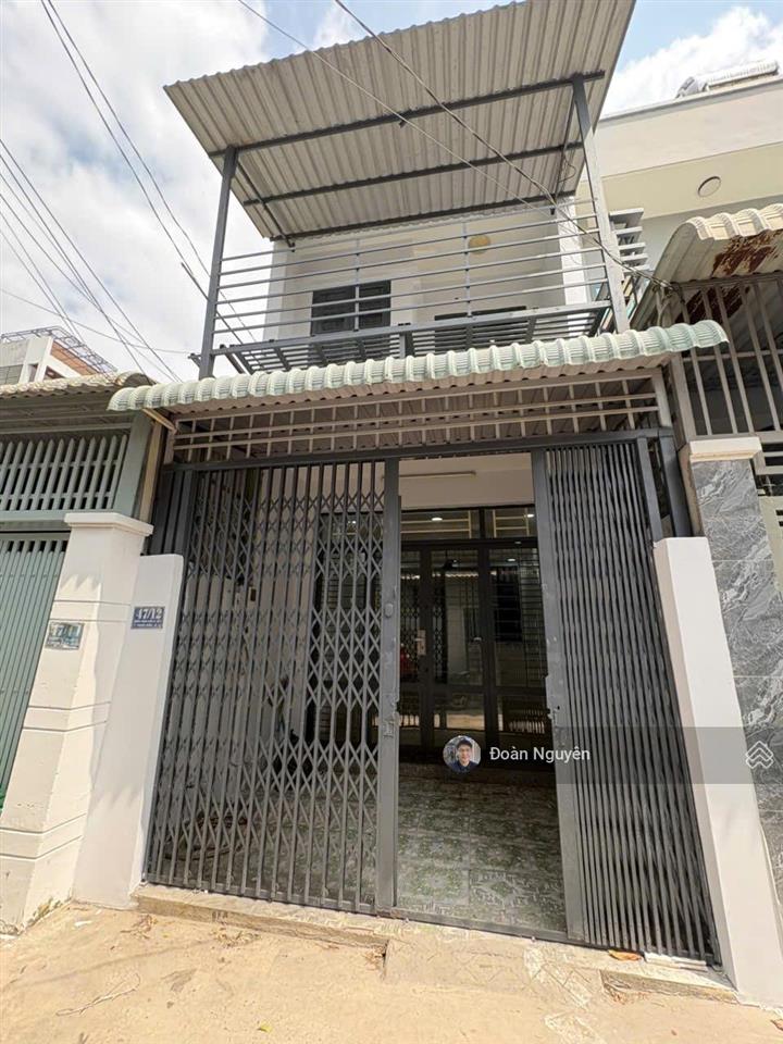 4.2 tỷ mà có nhà 2 tầng 3pn 52m2 full tc, sổ riêng tường riêng ngay khu nhà mới 7 tỷ, gần ub