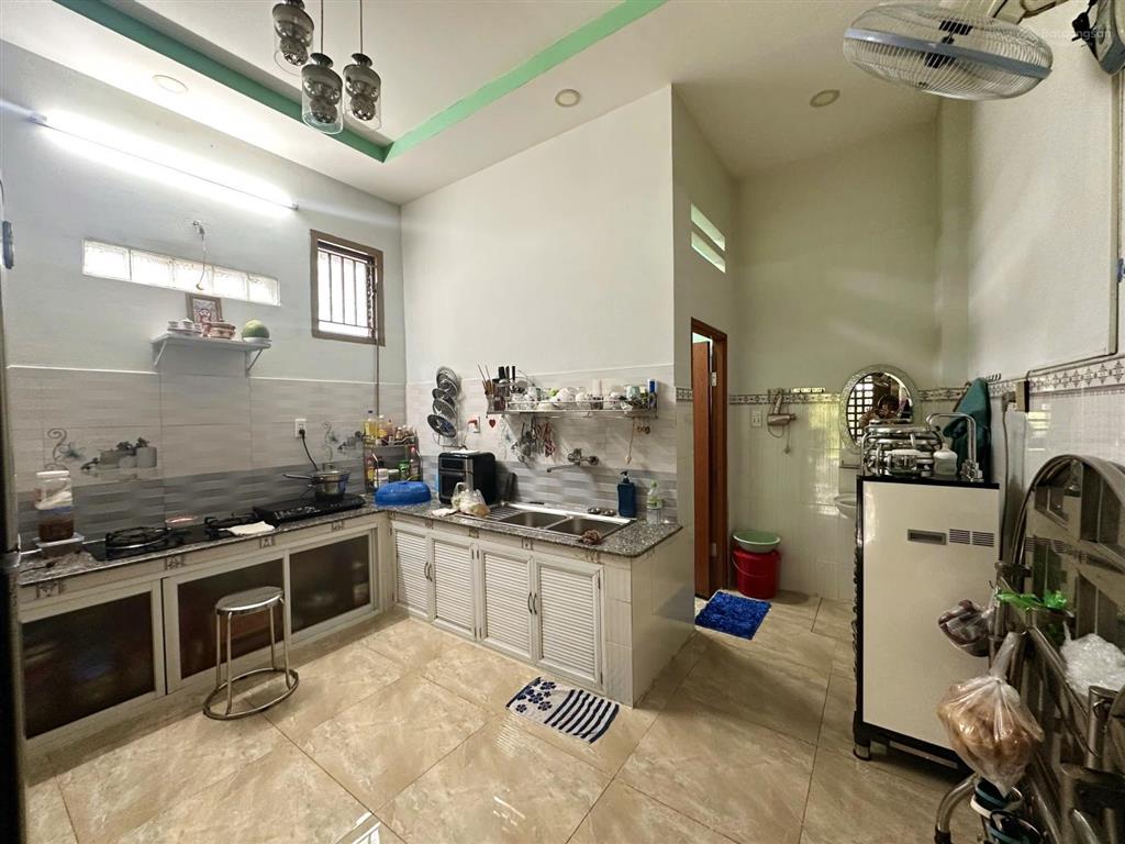 Bán gấp nhà 3 tầng (shr 60m2 full tc) 4pn, btct kiên cô, hẻm thông kế bên khu phân lô dự phóng 20m