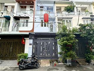 Giảm tới 300tr! nhà 3 tầng shr 53m2 đường 7m khu an ninh sẹc ngắn tx25, gần ủy ban trường chợ