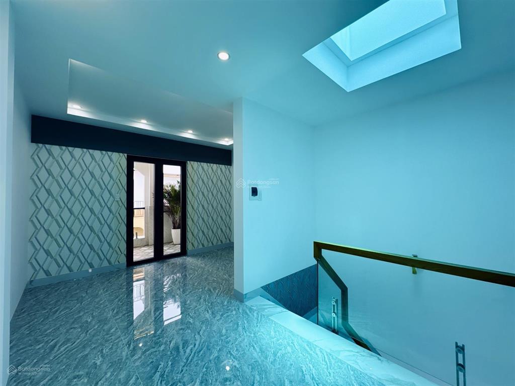 Nhà mới giá như nhà cũ! chỉ 5,8 tỷ nhà 5 tầng 4pn6wc, oto vô nhà, tường móng riêng shr hoàn công đủ