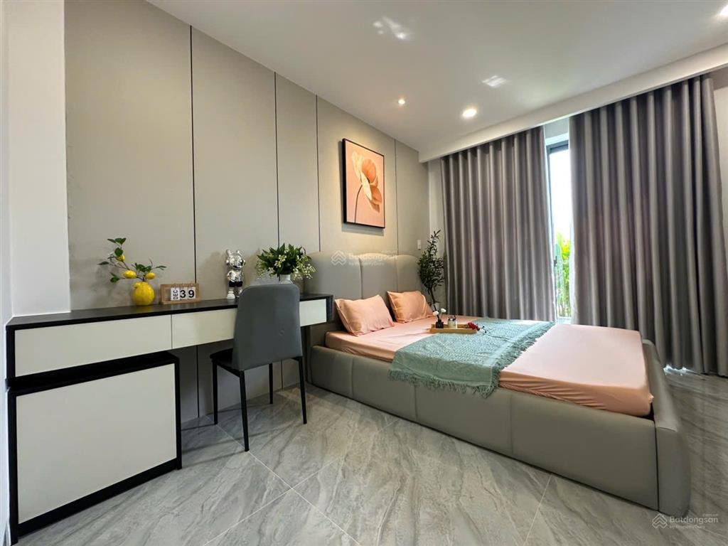 5t xây mới cực đẹp kề trung tâm uỷ ban trường chợ đầy đủ, 4 phòng oto vào nhà, shr chuẩn pháp lý