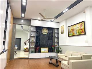 Nhỉnh 5 tỷ. nhà 2 tầng  96m2  đường 12m nguyễn du bình hoà  thuận an  nhà mới ở ngay