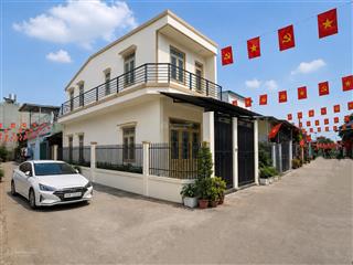 Nhà 2 tầng đẹp giá tốt lô góc cực kì thoáng mát chỉ 3,2 tỷhxh đường lê thị trung p. an phú tphcm