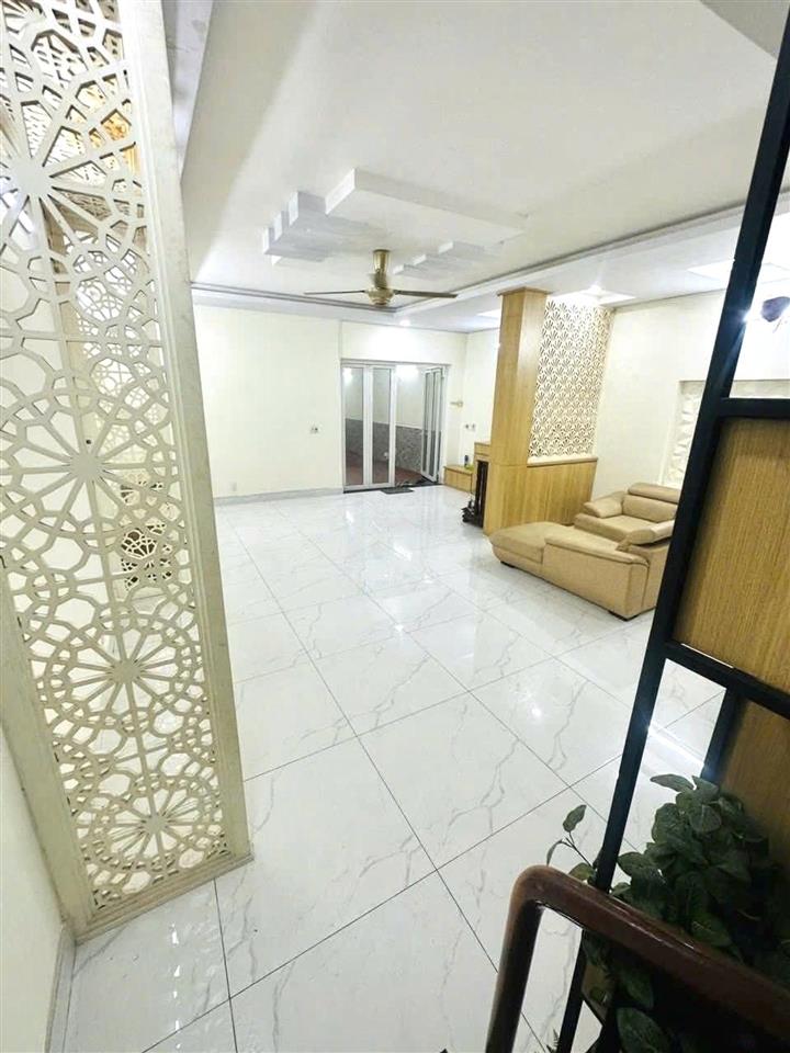 Gấp bán nhà 2 tầng mới ở ngay  110m2 (5x22)  chỉ 9 tỷ  kha vạn cân p. trường thọ  xe hơi vi vu.