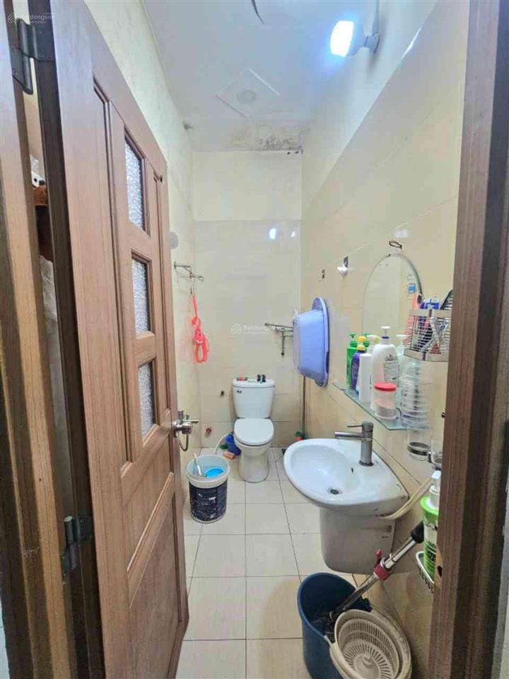 Nhà 3 tầng  trung tâm hiệp bình  chợ bình triệu  ngang 4.5m 5pn  full công năng  nhích 6 tỷ.