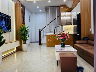 Nhỉnh 7 tỷ  nhà 2 tầng mới  đường xe hơi linh tây 80m2 ngang 5m siêu đẹp vuông vức hoàn công.