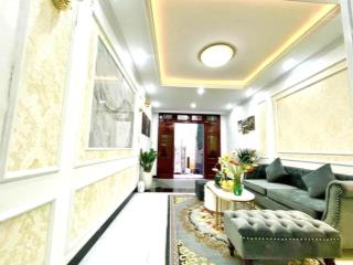 Mặt tiền kinh doanh nhà 2 tầng  chỉ 7 tỷ  diện tích 79m2  gần chợ thủ đức  hxh  hoàn công.
