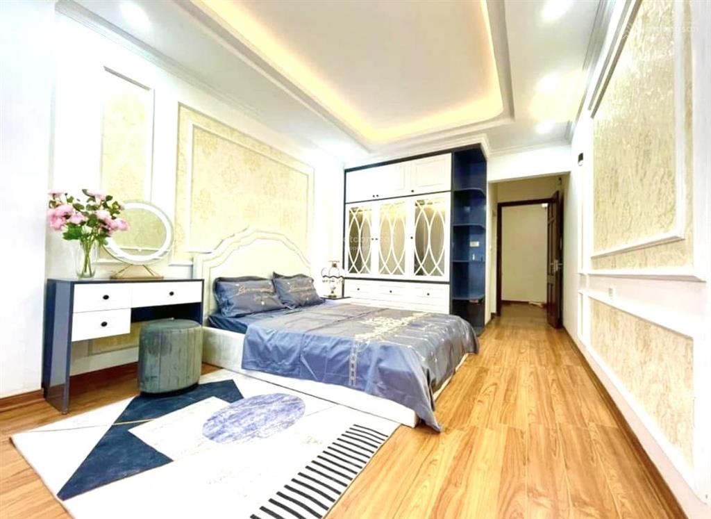 Mặt tiền kinh doanh nhà 2 tầng  chỉ 7 tỷ  diện tích 79m2  gần chợ thủ đức  hxh  hoàn công.