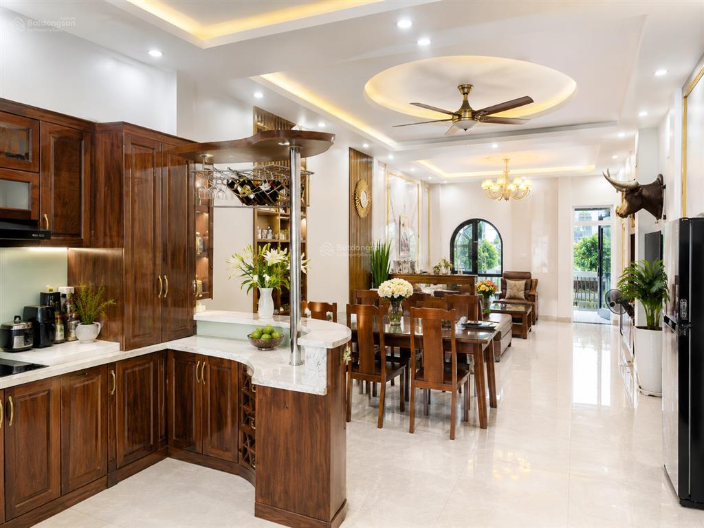 Biệt thự 3 tầng trung tâm hành chính dĩ an 250m2 (10x25) chỉ 30.tỷ nơi sống thượng lưu đẳng cấp