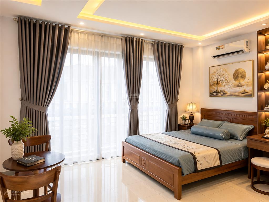 Bán nhà 3 tầng  mặt tiền kinh doanh  diện tích 157m2(5x32)  nhỉnh 10 tỷ  ngay vincom 550 dĩ an.